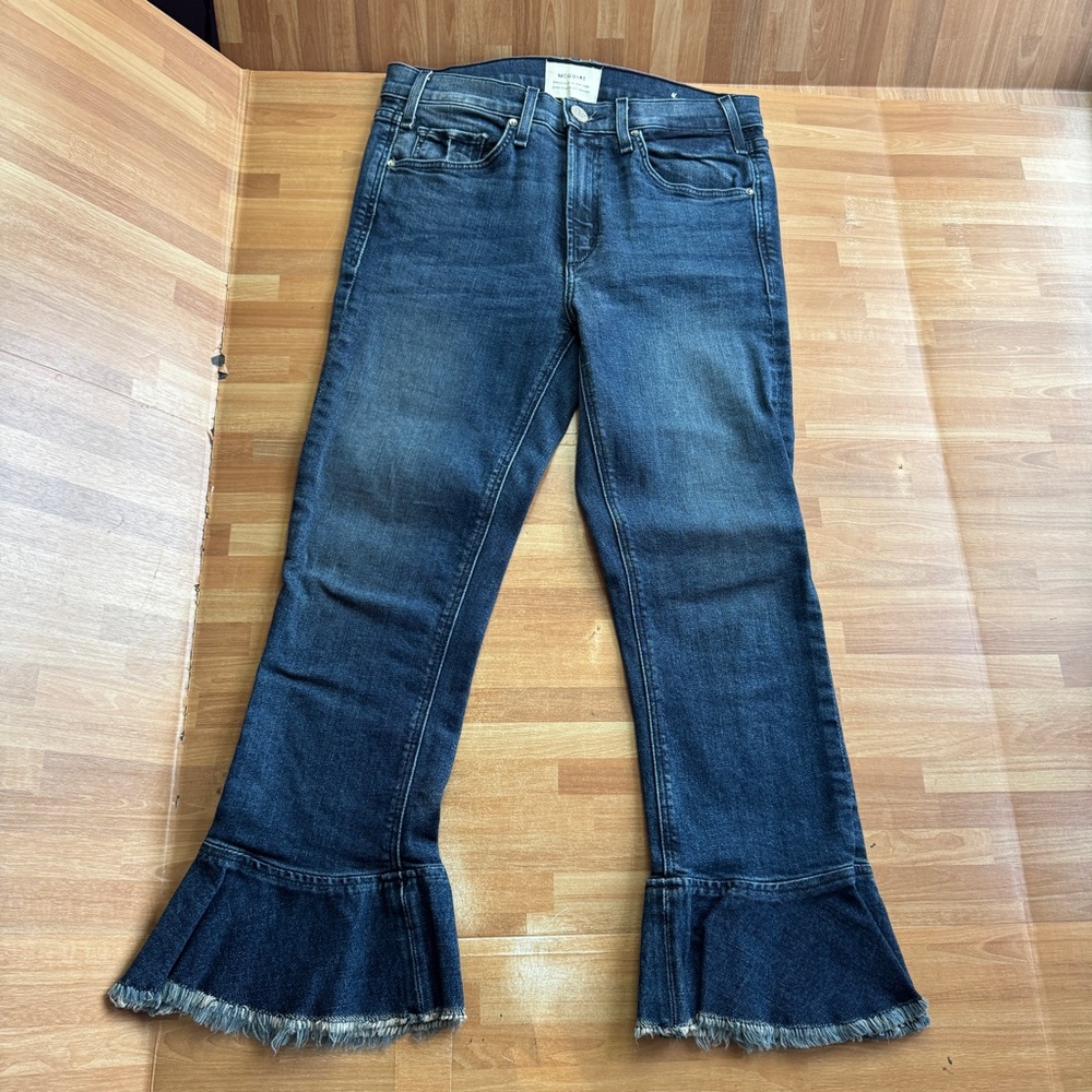 McGuire flared blue denim capris size 28